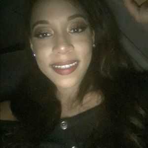 Meet your Posher, Jerraca